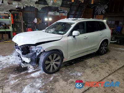 2023 VOLVO XC90 ULTIMATE YV4062PA7P1997461 - główne zdjęcie licytacji z USA - miniatura