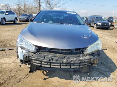 Piąte zdjęcie samochodu w środku: 2015 TOYOTA CAMRY HYBRID VIN:4T1BD1FKXFU175106 - miniatura