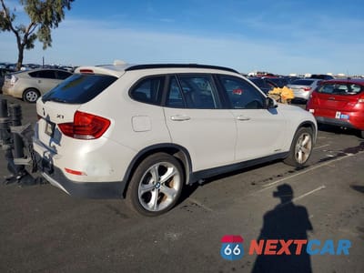 Trzecie zdjęcie samochodu z tyłu: 2013 BMW X1 XDRIVE35I VIN:WBAVM5C52DVV91159 - miniatura