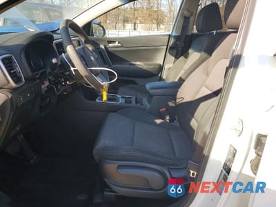 Zdjęcie 7 z 11 samochodu: 2020 KIA SPORTAGE LX VIN:KNDPM3ACXL7760736 - miniatura