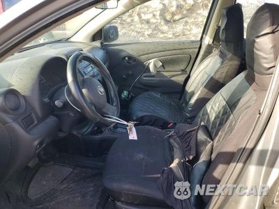Zdjęcie 7 z 11 samochodu: 2013 NISSAN VERSA S VIN:3N1CN7AP8DL841076 - miniatura