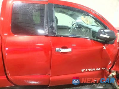 Zdjęcie 10 z 12 samochodu: 2018 NISSAN TITAN SV VIN:1N6AA1C52JN511175 - miniatura