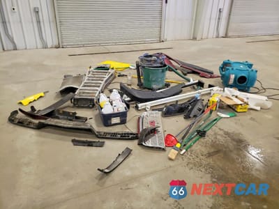 Zdjęcie 13 z 14 samochodu: 2022 CHEVROLET EXPRESS 2500 DELIVERY VAN VIN:1GCWGAFP0N1194594 - miniatura