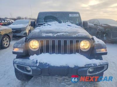 Piąte zdjęcie samochodu w środku: 2019 JEEP WRANGLER UNLIMITED SAHARA VIN:1C4HJXEG9KW563188 - miniatura