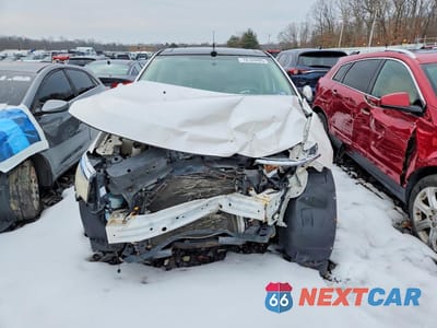 Piąte zdjęcie samochodu w środku: 2011 FORD EDGE SEL VIN:2FMDK3JC6BBB58393 - miniatura