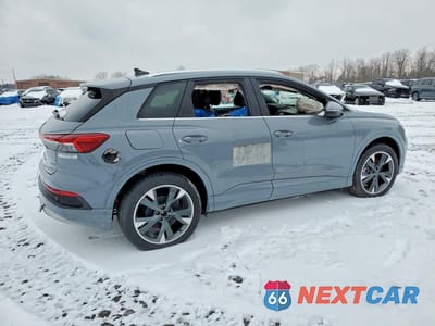 Trzecie zdjęcie samochodu z tyłu: 2022 AUDI Q4 E-TRON PREMIUM PLUS VIN:WA1H2BFZ4NP054134 - miniatura