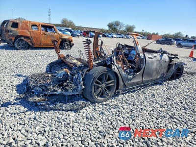 Trzecie zdjęcie samochodu z tyłu: 2015 TESLA MODEL S 85 VIN:5YJSA1H12FF082817 - miniatura