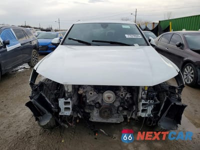 Piąte zdjęcie samochodu w środku: 2017 AUDI Q7 PREMIUM PLUS VIN:WA1LAAF73HD035313 - miniatura