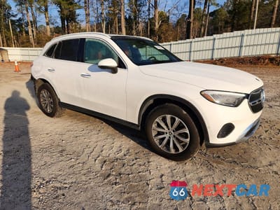 Czwarte zdjęcie samochodu z boku: 2025 MERCEDES-BENZ GLC 300 VIN:W1NKM4GB8SF394383 - miniatura