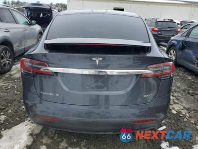 Zdjęcie 6 z 13 samochodu: 2017 TESLA MODEL X VIN:5YJXCBE20HF066167 - miniatura