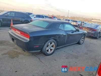 Trzecie zdjęcie samochodu z tyłu: 2012 DODGE CHALLENGER SXT VIN:2C3CDYAGXCH275519 - miniatura