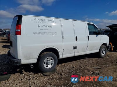 Trzecie zdjęcie samochodu z tyłu: 2024 CHEV EXPRESS G2500 VIN:1GCWGAFP1R1261564 - miniatura