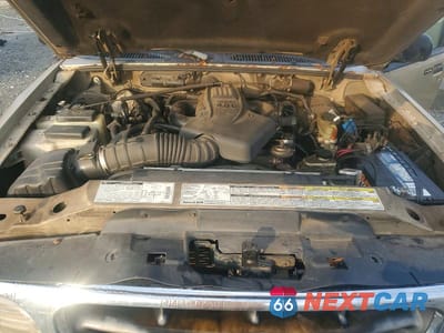 Zdjęcie 11 z 12 samochodu: 2001 FORD EXPLORER XLT VIN:1FMZU63E01UB60617 - miniatura