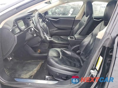 Zdjęcie 7 z 11 samochodu: 2015 TESLA MODEL S VIN:5YJSA1E27FF119731 - miniatura