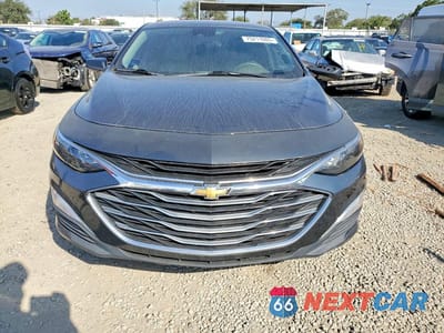 Piąte zdjęcie samochodu w środku: 2020 CHEVROLET MALIBU LS VIN:1G1ZC5ST8LF108217 - miniatura