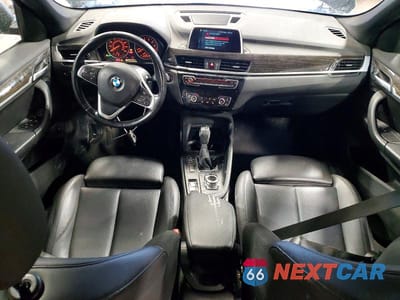 Zdjęcie 8 z 14 samochodu: 2018 BMW X1 XDRIVE28I VIN:WBXHT3C33J5F89783 - miniatura