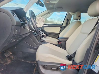 Zdjęcie 7 z 13 samochodu: 2019 VOLKSWAGEN TIGUAN SE VIN:3VV2B7AX3KM043871 - miniatura