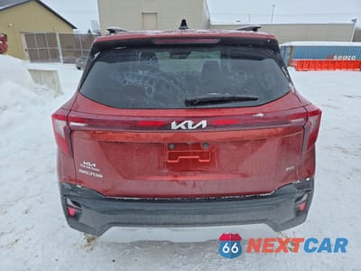 Zdjęcie 6 z 13 samochodu: 2025 KIA SELTOS S VIN:KNDEUCAA8S7778057 - miniatura