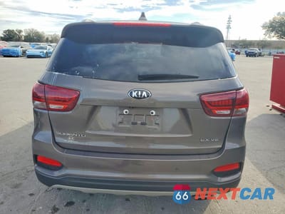 Zdjęcie 6 z 13 samochodu: 2019 KIA SORENTO EX VIN:5XYPH4A50KG529485 - miniatura