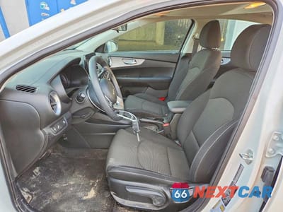 Zdjęcie 7 z 12 samochodu: 2023 KIA FORTE LXS VIN:3KPF24AD7PE690702 - miniatura