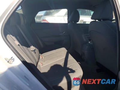 Zdjęcie 10 z 12 samochodu: 2024 HYUNDAI ELANTRA SEL VIN:KMHLM4DG2RU807671 - miniatura