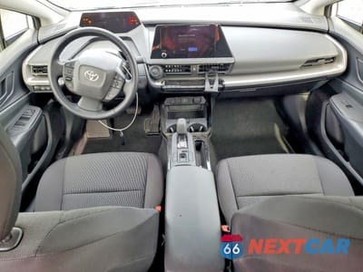 Zdjęcie 8 z 13 samochodu: 2026 TOYOTA PRIUS LE VIN:JTDACAAU3T3065009 - miniatura