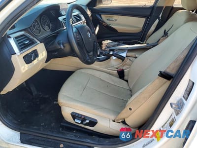 Zdjęcie 7 z 12 samochodu: 2017 BMW 320 I VIN:WBA8E1G34HNU18650 - miniatura