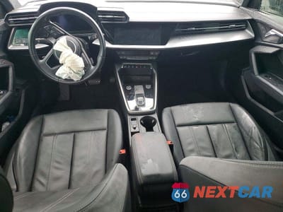Zdjęcie 8 z 12 samochodu: 2024 AUDI A3 PREMIUM VIN:WAUGUDGY2RA040428 - miniatura