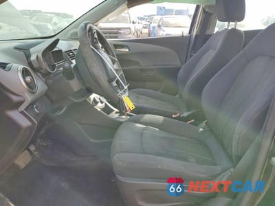 Zdjęcie 7 z 11 samochodu: 2012 CHEVROLET SONIC LT VIN:1G1JC6SH8C4196079 - miniatura