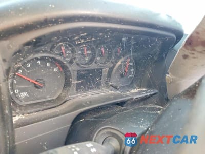 Zdjęcie 9 z 12 samochodu: 2025 CHEVROLET SILVERADO K2500 HEAVY DUTY VIN:1GC4KLE72SF144586 - miniatura