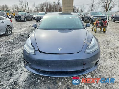 Piąte zdjęcie samochodu w środku: 2023 TESLA MODEL 3 VIN:5YJ3E1EA3PF509260 - miniatura