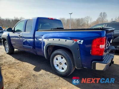 Drugie zdjęcie samochodu z przodu: 2013 CHEVROLET SILVERADO K1500 LT VIN:1GCRKSE72DZ249730 - miniatura