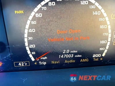 Zdjęcie 8 z 10 samochodu: 2009 MERCEDES-BENZ S 63 AMG VIN:WDDNG77X39A273024 - miniatura