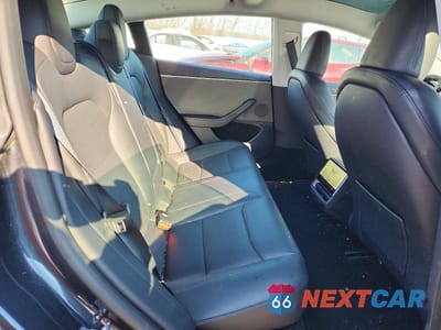 Zdjęcie 10 z 12 samochodu: 2024 TESLA MODEL 3 VIN:5YJ3E1EA0RF871078 - miniatura