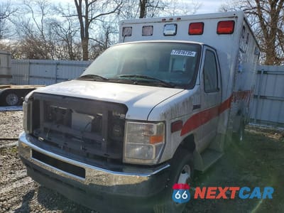 2021 FORD ECONOLINE E350 SD AMBULANCE 1FDWE3FN5MDC18610 - główne zdjęcie licytacji z USA - miniatura
