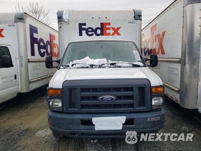 Piąte zdjęcie samochodu w środku: 2015 FORD E350 BOX TRUCK VIN:1FDWE3FS2FDA18339 - miniatura