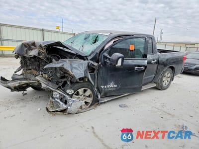 2017 NISSAN TITAN SV 1N6AA1E50HN572886 - główne zdjęcie licytacji z USA - miniatura