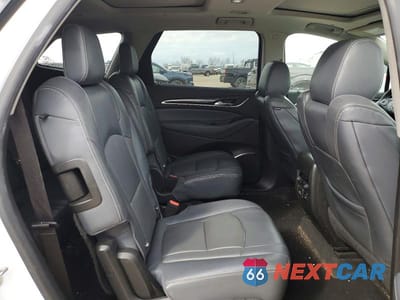 Zdjęcie 11 z 13 samochodu: 2018 BUICK ENCLAVE PREMIUM VIN:5GAEVBKW6JJ121567 - miniatura