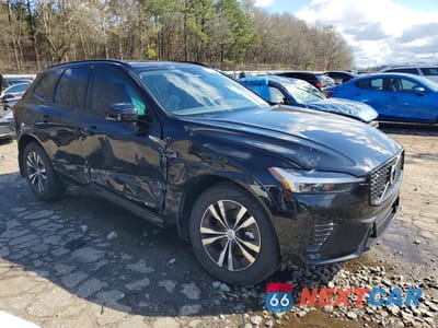 Czwarte zdjęcie samochodu z boku: 2025 VOLVO XC60 CORE VIN:YV4M12RJ1S1154166 - miniatura