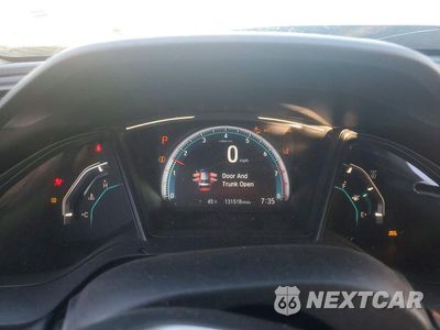 Zdjęcie 9 z 12 samochodu: 2019 HONDA CIVIC LX VIN:2HGFC2F68KH591378 - miniatura