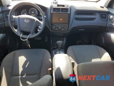 Zdjęcie 8 z 12 samochodu: 2010 KIA SPORTAGE LX VIN:KNDKGCA39A7702244 - miniatura
