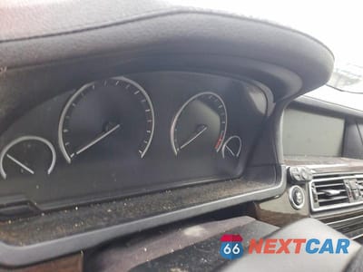 Zdjęcie 9 z 11 samochodu: 2011 BMW 750 LXI VIN:WBAKC8C58BC432887 - miniatura