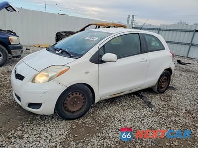 2009 TOYOTA YARIS BASE JTDJT903395258524 - główne zdjęcie licytacji z USA - miniatura