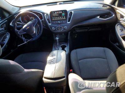 Zdjęcie 8 z 11 samochodu: 2018 CHEVROLET MALIBU LT VIN:1G1ZD5ST2JF222689 - miniatura