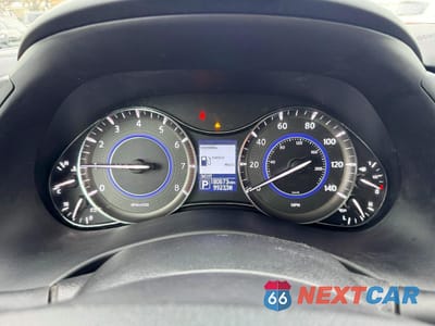 Zdjęcie 8 z 11 samochodu: 2019 INFINITI QX80 LUXE VIN:JN8AZ2NE5K9226385 - miniatura