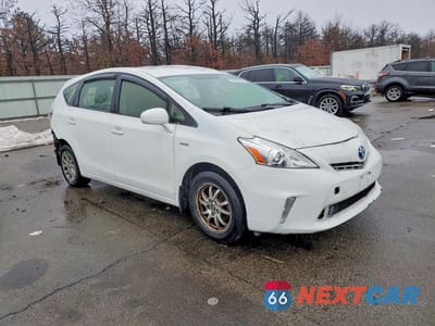 Czwarte zdjęcie samochodu z boku: 2014 TOYOTA PRIUS VIN:JTDZN3EU8E3367109 - miniatura
