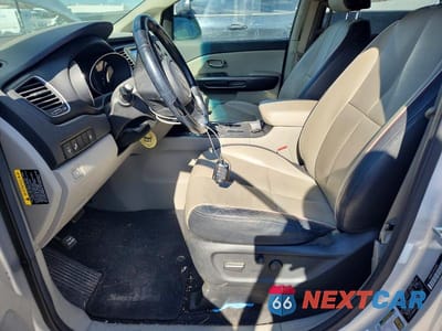 Zdjęcie 7 z 13 samochodu: 2019 KIA SEDONA LX VIN:KNDMB5C14K6539802 - miniatura