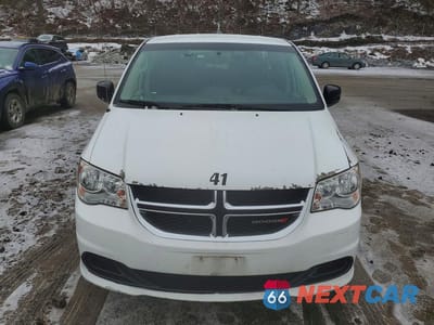 Piąte zdjęcie samochodu w środku: 2016 DODGE GRAND CARAVAN SE VIN:2C4RDGBG5GR192028 - miniatura