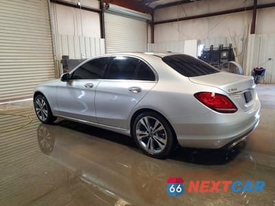 Drugie zdjęcie samochodu z przodu: 2019 MERCEDES-BENZ C 300 VIN:55SWF8DBXKU290768 - miniatura