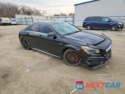 Czwarte zdjęcie samochodu z boku: 2014 MERCEDES-BENZ CLA 45 AMG VIN:WDDSJ5CB2EN101203 - miniatura